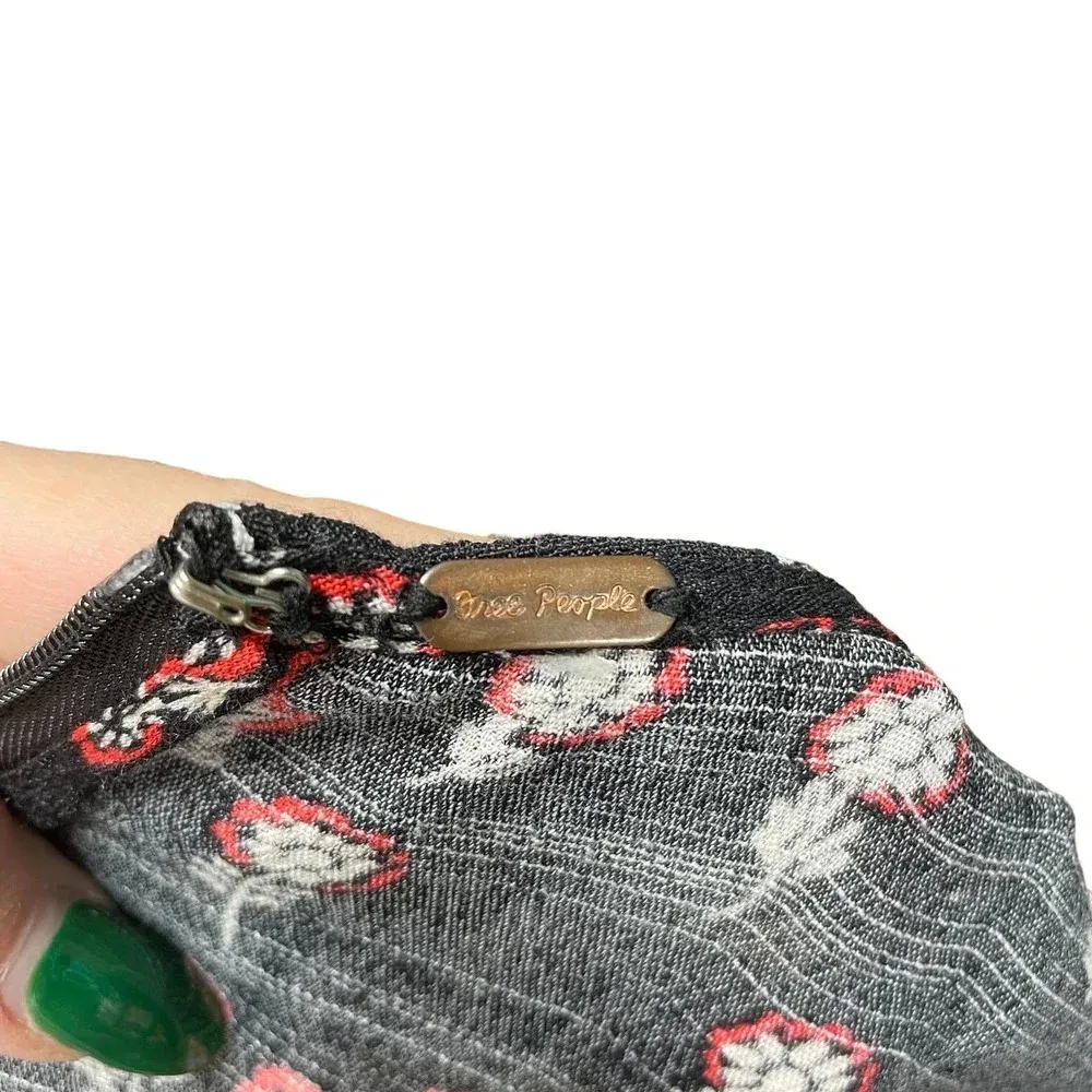 Free People‎ Corrie Split Hem Ditsy Floral Print Midi Dress Black Red Size 6 - Image 10