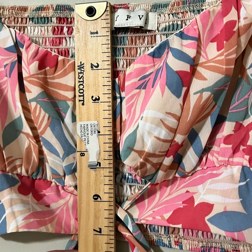 HYFVE large walking your way cropped floral print sweetheart neck puff sleeve - Image 4