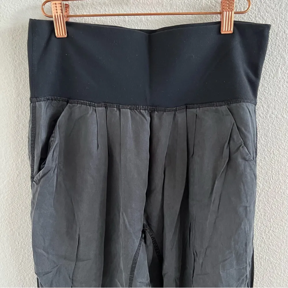 Lululemon Black Gray Tencel Lightweight Pants 6 - Image 2