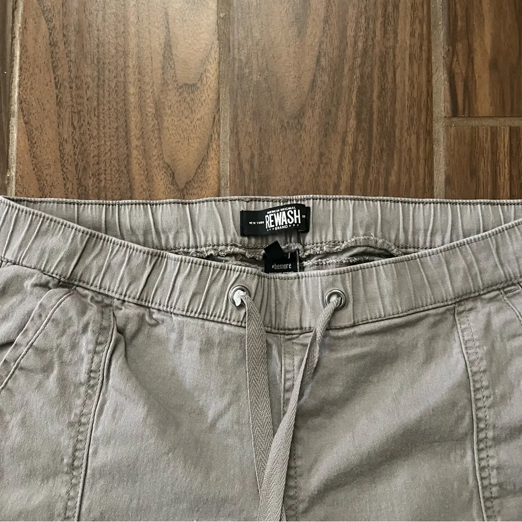 REWASH  gray joggers size L - Image 3