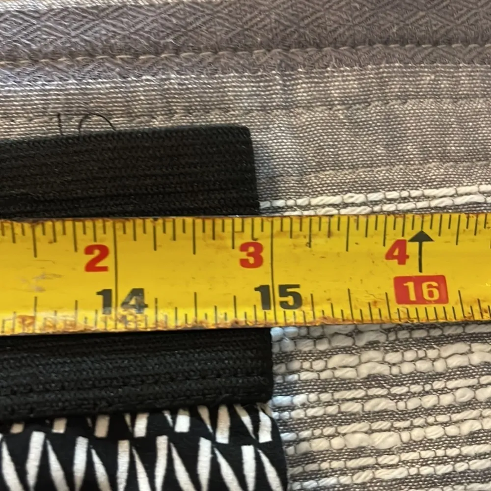 Dressbarn Black Cream Printed Wide Leg Pants Elastic Band Size MP EUC/NC #4999 - Image 7