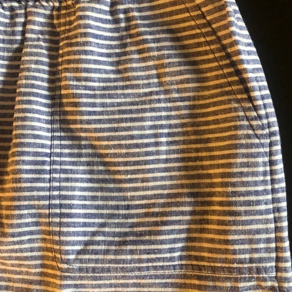 Vineyard Vines Striped Skirt- Size Small - Image 2