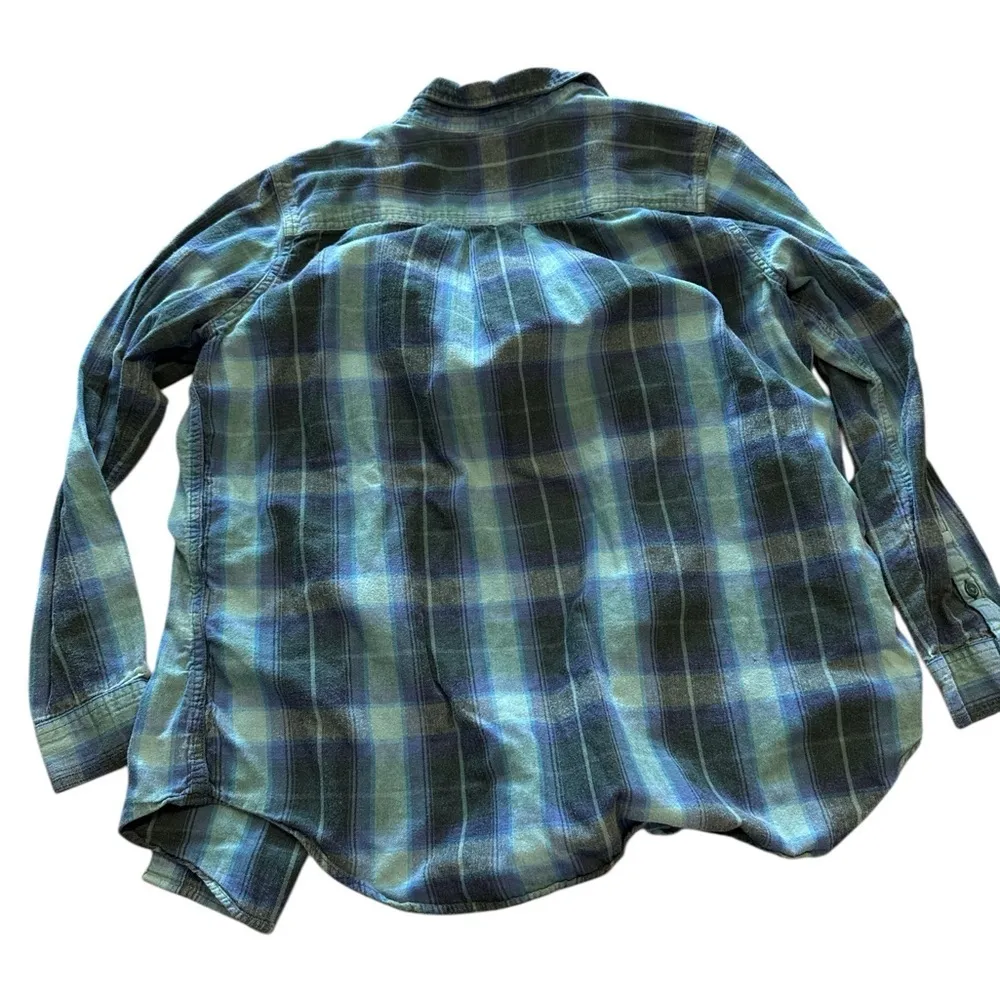 Eddie Bauer Blue and Green Casual Button Down Shirt - Image 6