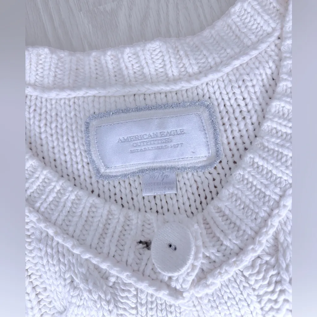 AMERICAN EAGLE Women’s Chunky Cable Knit Sweater - Image 4