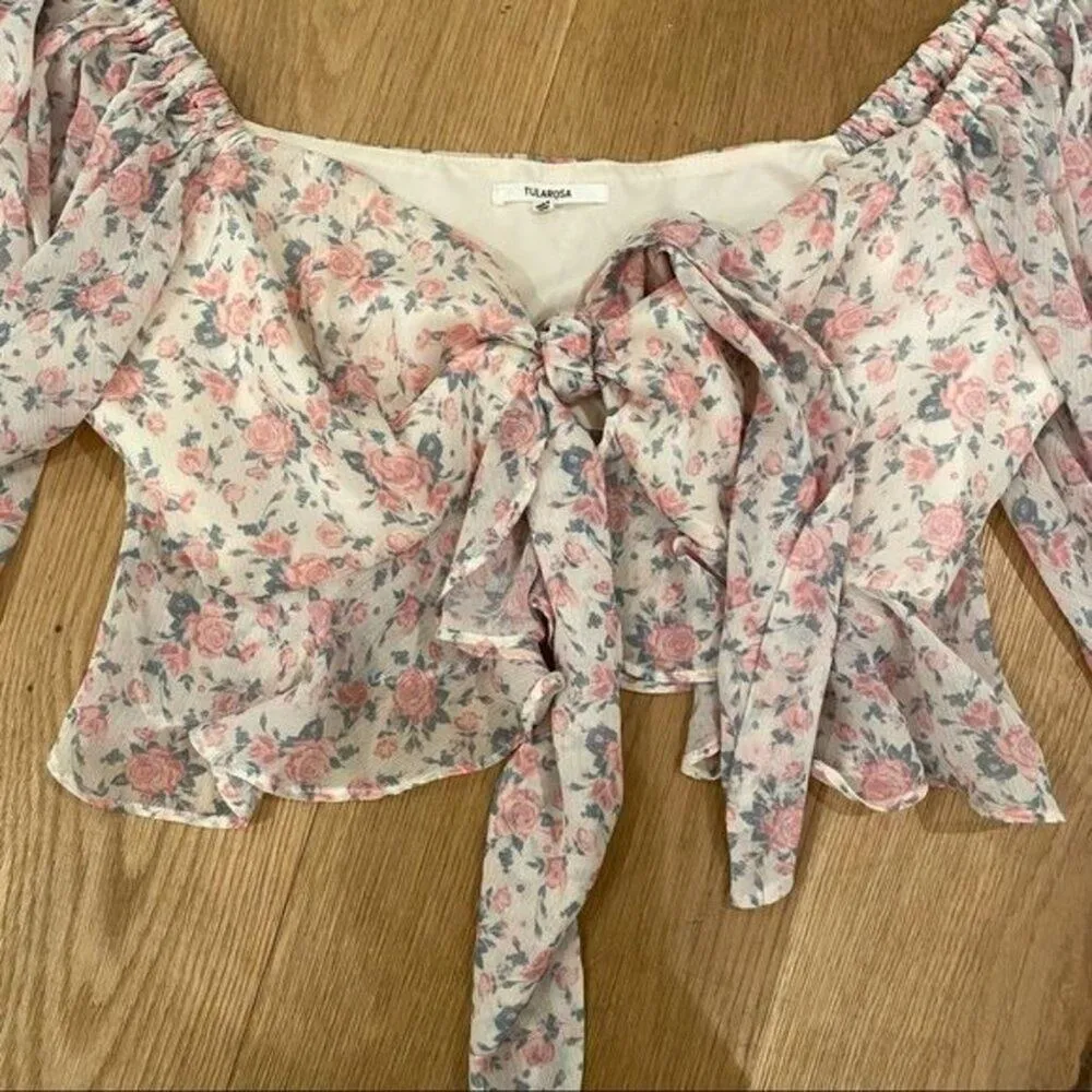 Tularosa Bristol Chiffon Floral Crop Top in Ivory Rose Blooms Size M - Image 4