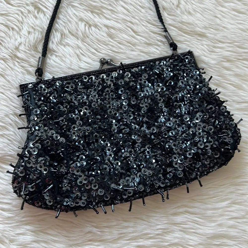 Beaded Clutch Black - Image 3
