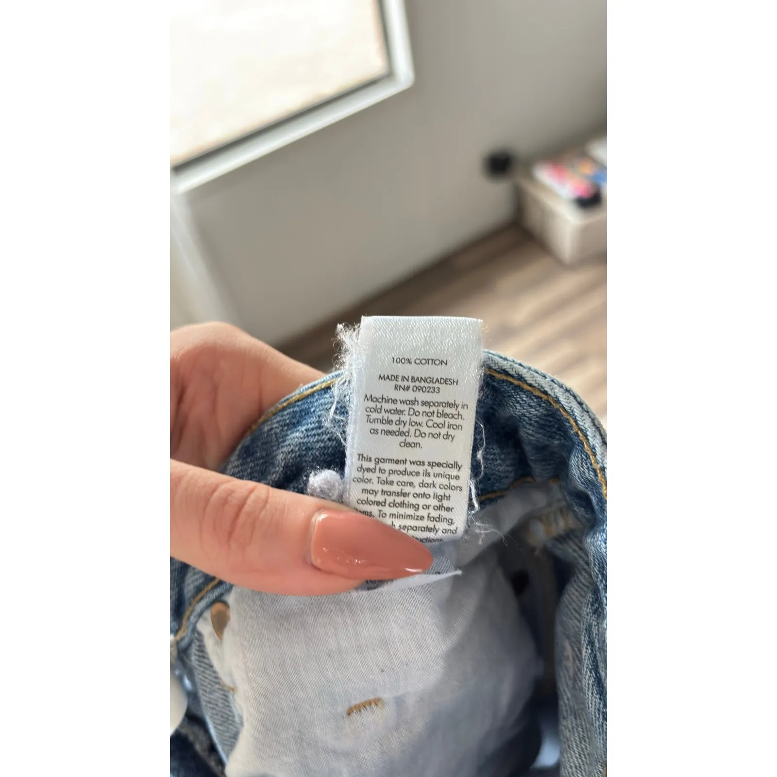 $70 PacSun 90s Boyfriend Jeans Light Wash Distressed Ripped High Rise Size 25 - Image 8