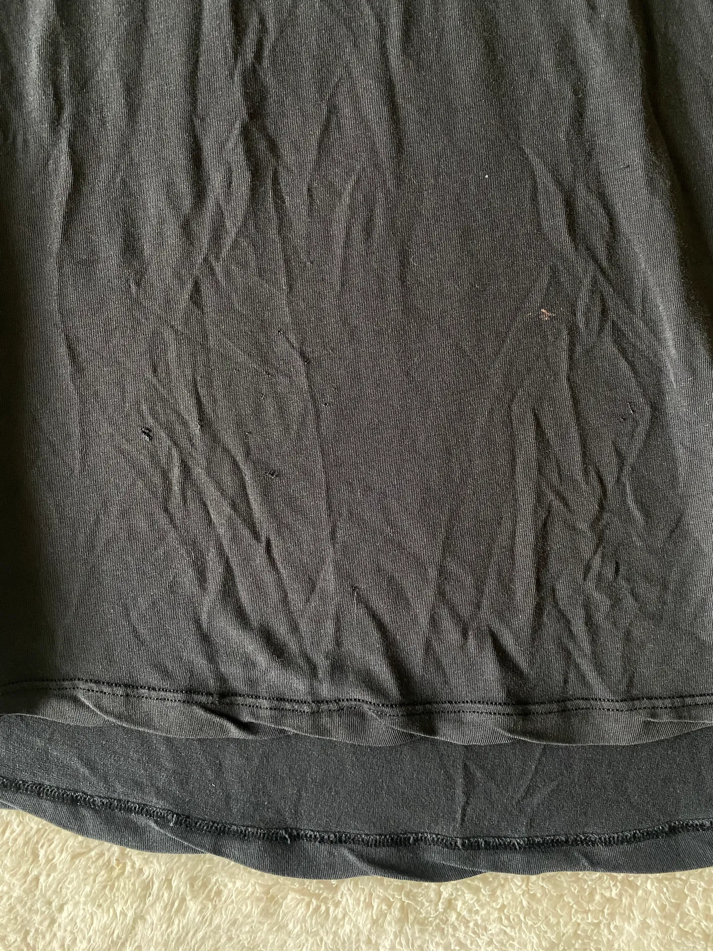 Lululemon V-Neck T-Shirt🖤 - Image 3