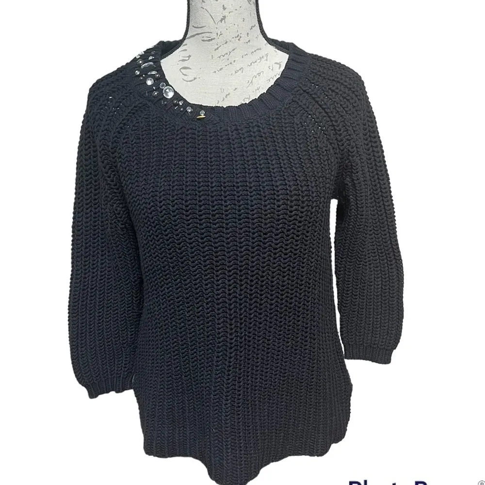 AUGUST MOON - Image 2