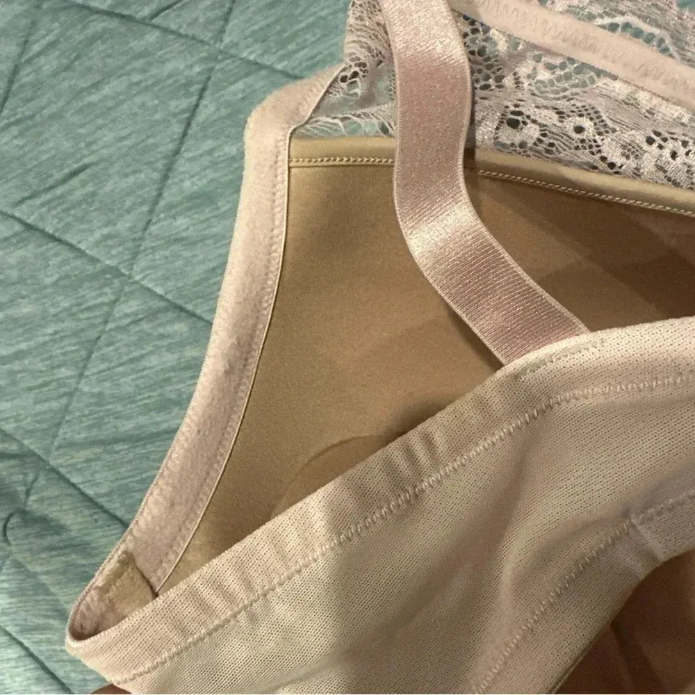 THIRD LOVE BRA WOMENS PINK
4OF Used Pink Size undefined - Image 5