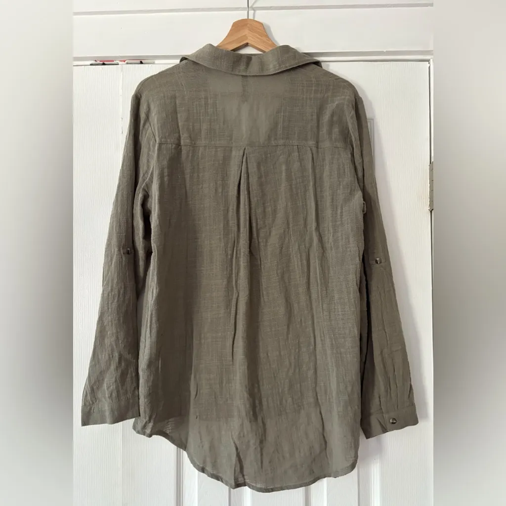 XCVI  Olive Textured Cotton Button-Up Shirt Size Medium EUC - Image 2