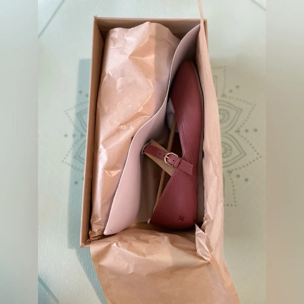 Lucky Brand Women's Albajane Mary Jane Ballet Flat Gold Accent in Henna sz 7.5 M - Image 7