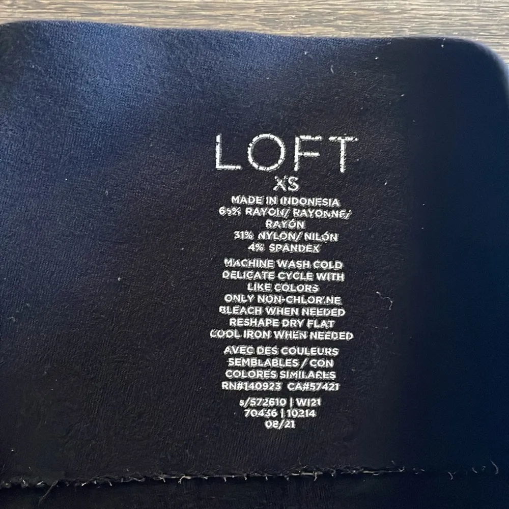 LOFT Black Sculpt Legging - Size XS - Image 6