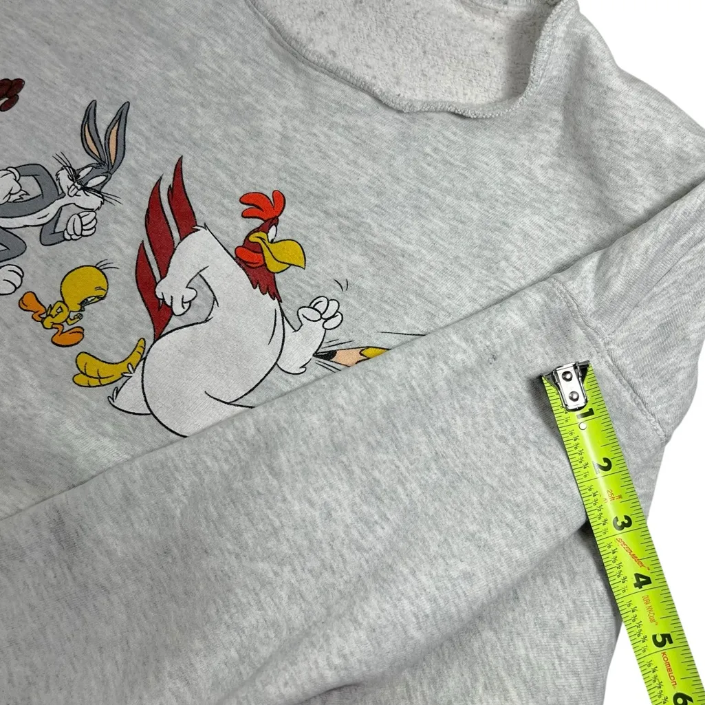 VINTAGE 90’s WARNER BROS LOONEY TUNES GRAPHIC SWEATSHIRT CREWNECK HEATHER GREY Gray Size L - Image 4