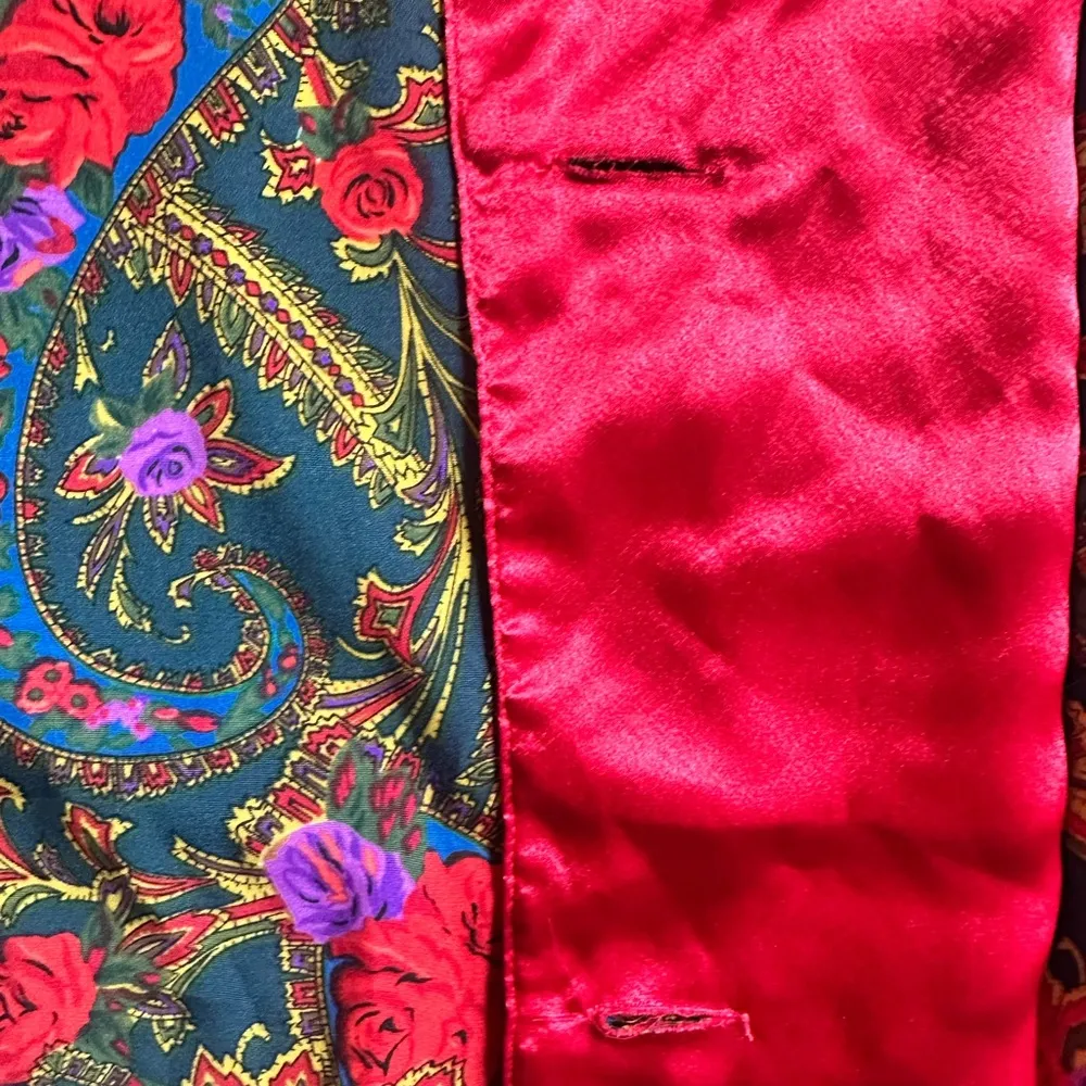 Vintage Victoria Secret Floral Red Robe - Image 14