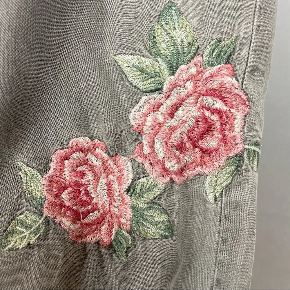 Soft Surroundings Wide Leg Pants NWT Embroidery Gray Lyocell Boho Romantic Large - Image 12