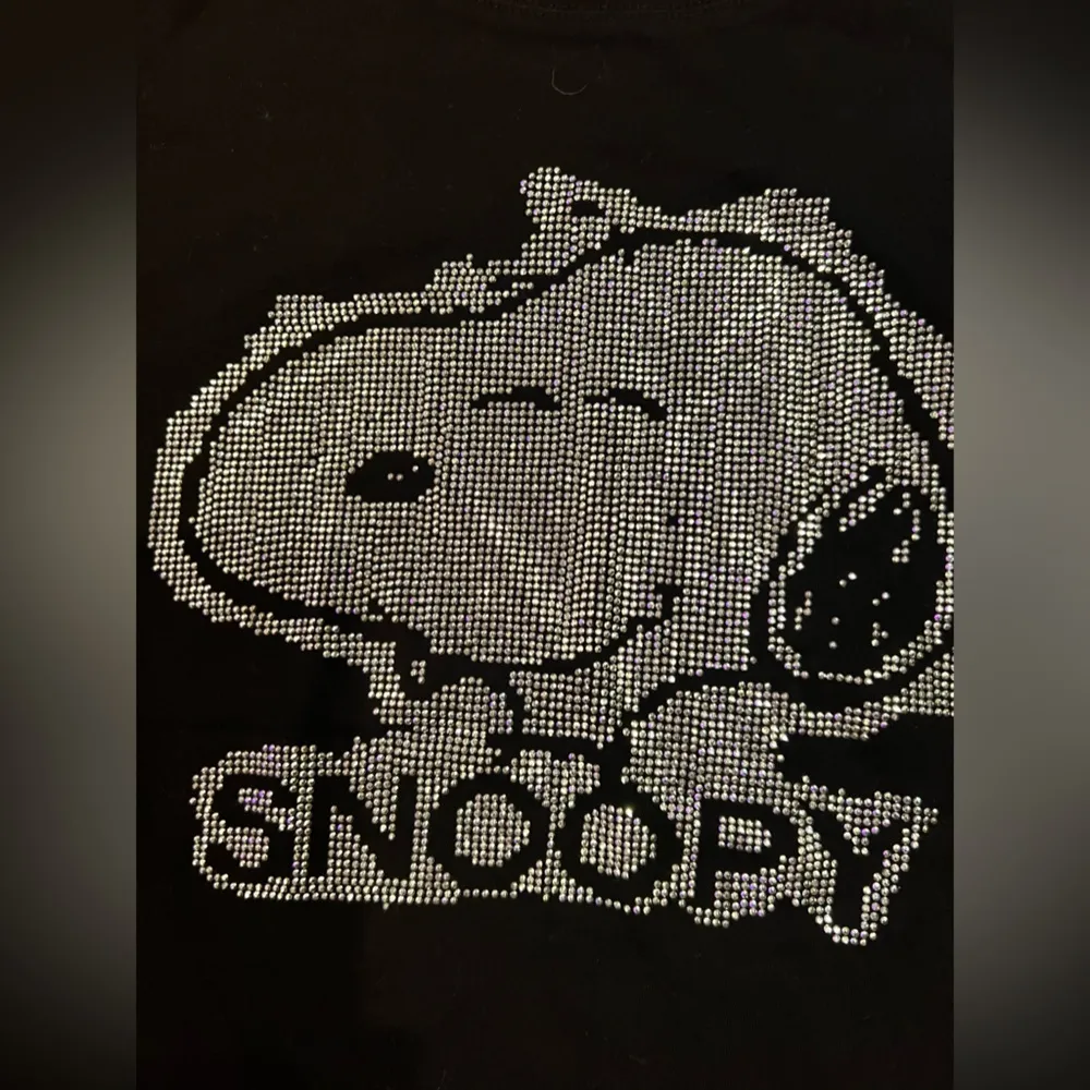 Juniors Peanuts Tee Shirt Snoopy Black Faux Rhinestones Cotton Blend large - Image 2