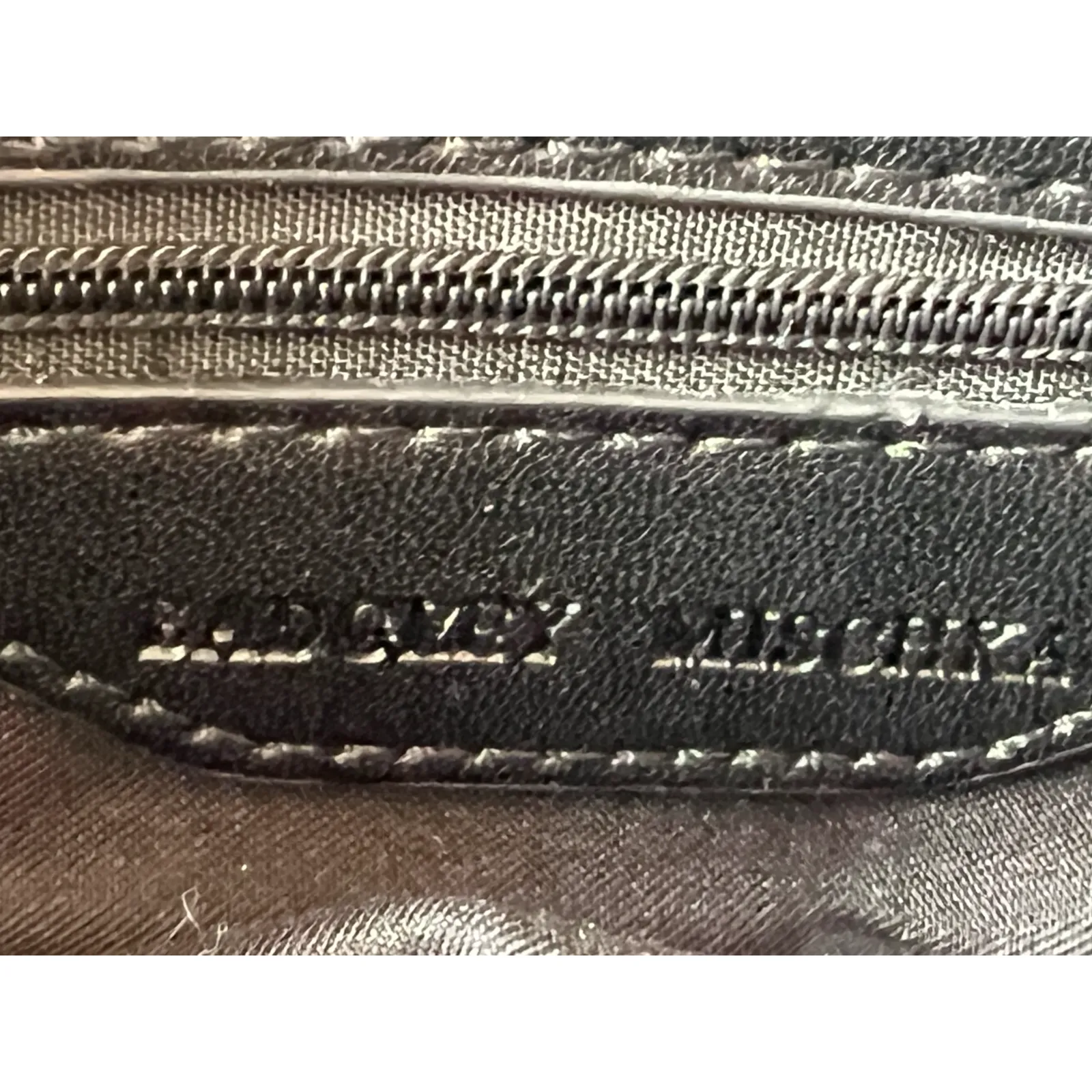 Vintage BADGLEY MISCHKA Purse Shoulder Bag Black Quilted Gold Chain Pockets - Image 7