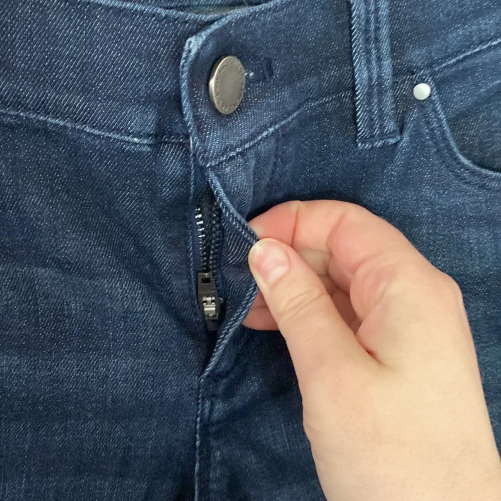 Ann Taylor Factory modern ankle length slim dark wash jeans size 0 Blue - Image 8