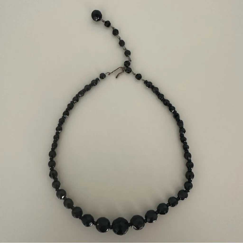 Anthropologie Vintage Onyx Glass Graduated Beaded Choker 17.25"l - Image 2