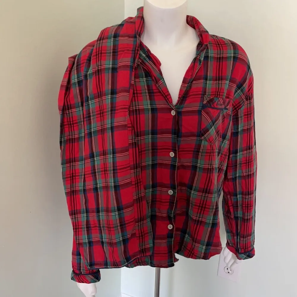 VICTORIA’S SECRET RED PLAID PAJAMAS SET SMALL - Image 9