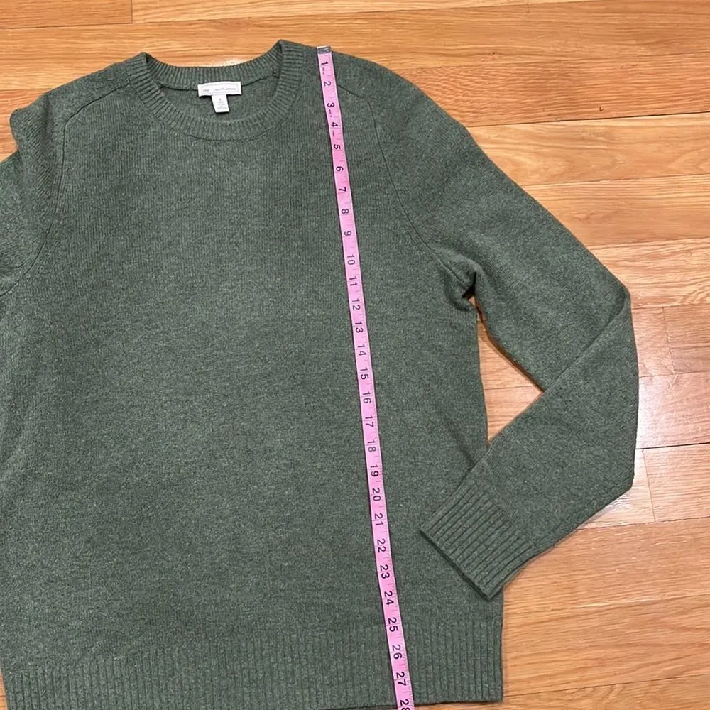 𝅺GAP crew neck sweater 80% lambs wool size large . - Image 4