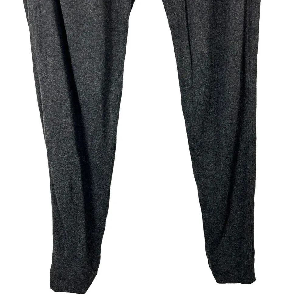 VINCE Woman's size 0 Gray Joggers pants with Faux leather trim detail - Image 4