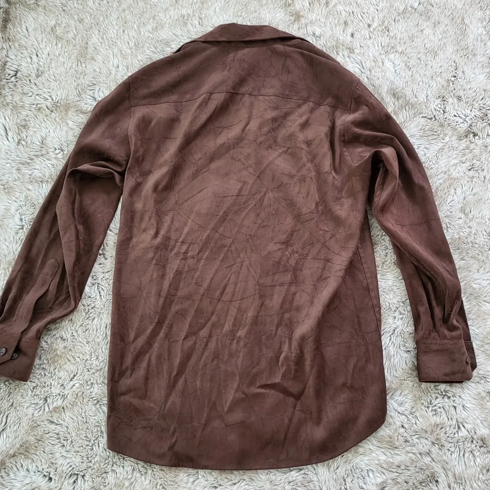 Crazy Horse A Claiborne Company Faux Suede Button Down Shirt Brown Size Small - Image 6