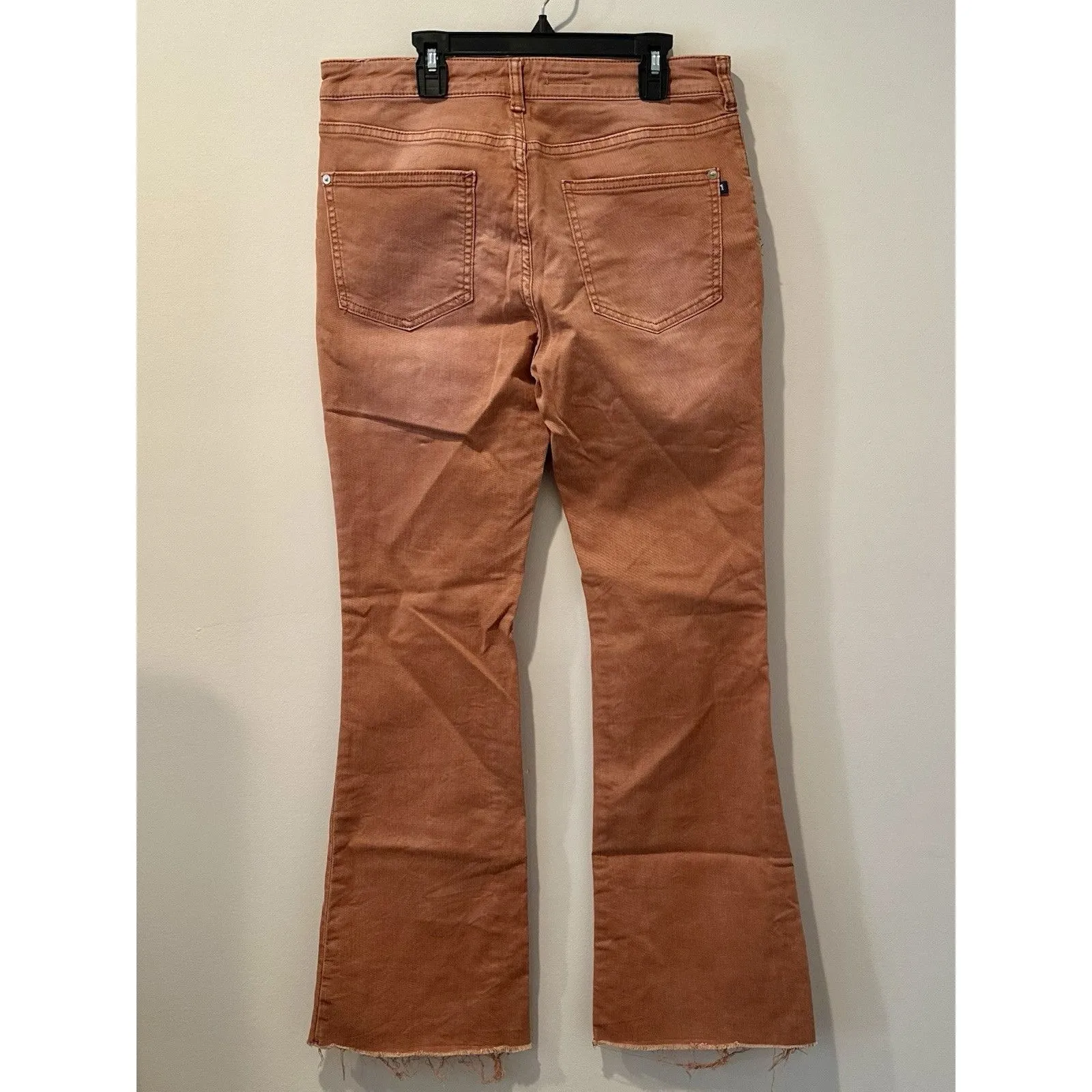 Pilcro Anthropologie Patch-Pocket Bootcut Jeans in Orange Size 30 EUC!!! - Image 3