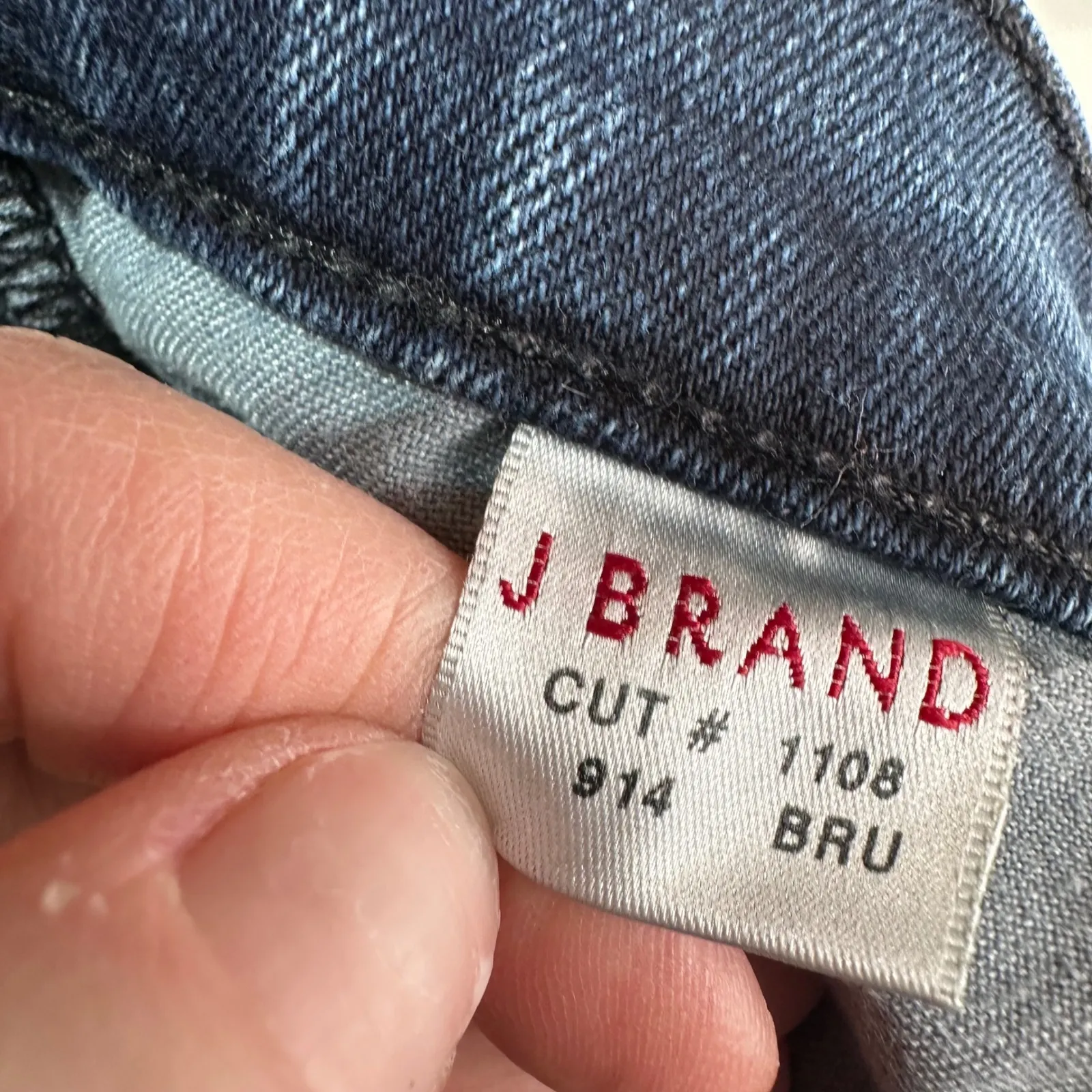 J Brand Maria High Rise Cugarette Slim Jeans Dark Wash Women's Size 26 Tall - Image 3