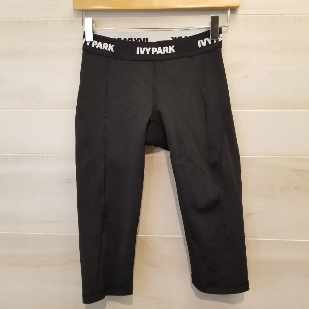 {S} Ivy Park Sculpted Capri  Black Leggings Beyonce Active Athleisure Loungewear - Image 2