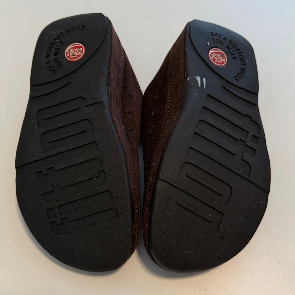 Fitflop brown suede clogs sz 6.5 - Image 7