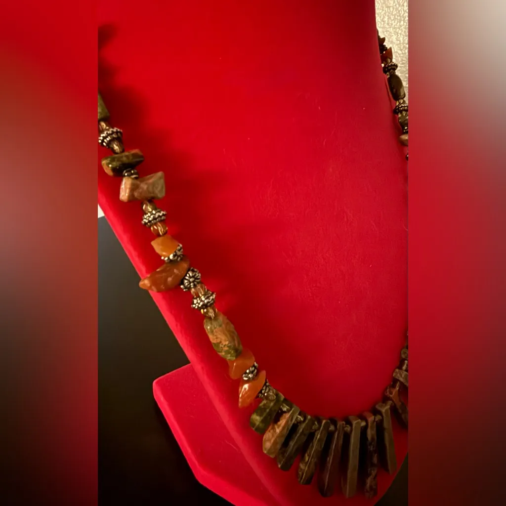 Handcrafted Unakite & Jasper Multicolor Stone Fan Necklace Green - Image 4