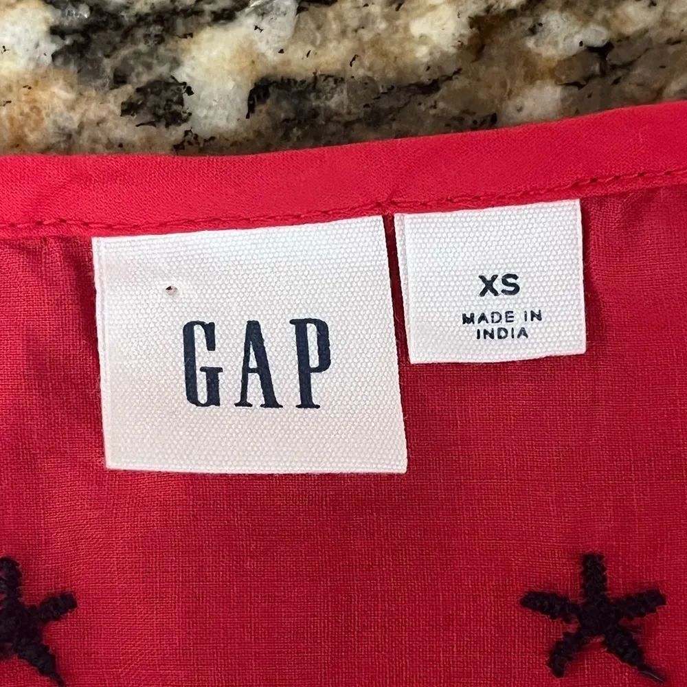 GAP Red Scalloped Eyelet Sleeveless Babydoll Blouse Women’s XS Coastal - Image 9