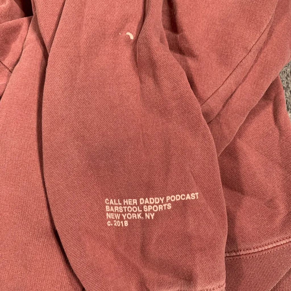 Call her daddy barstool podcast father sweatshirt medium - Image 7