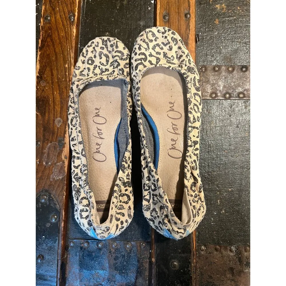 TOMS Slip On Animal Print Casual Flats Shoes Womens Size US 8 - Image 5