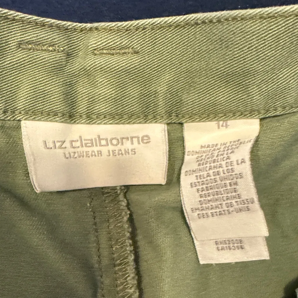 Liz Claiborne Forest Green Women's Shorts / DG84 - Image 4