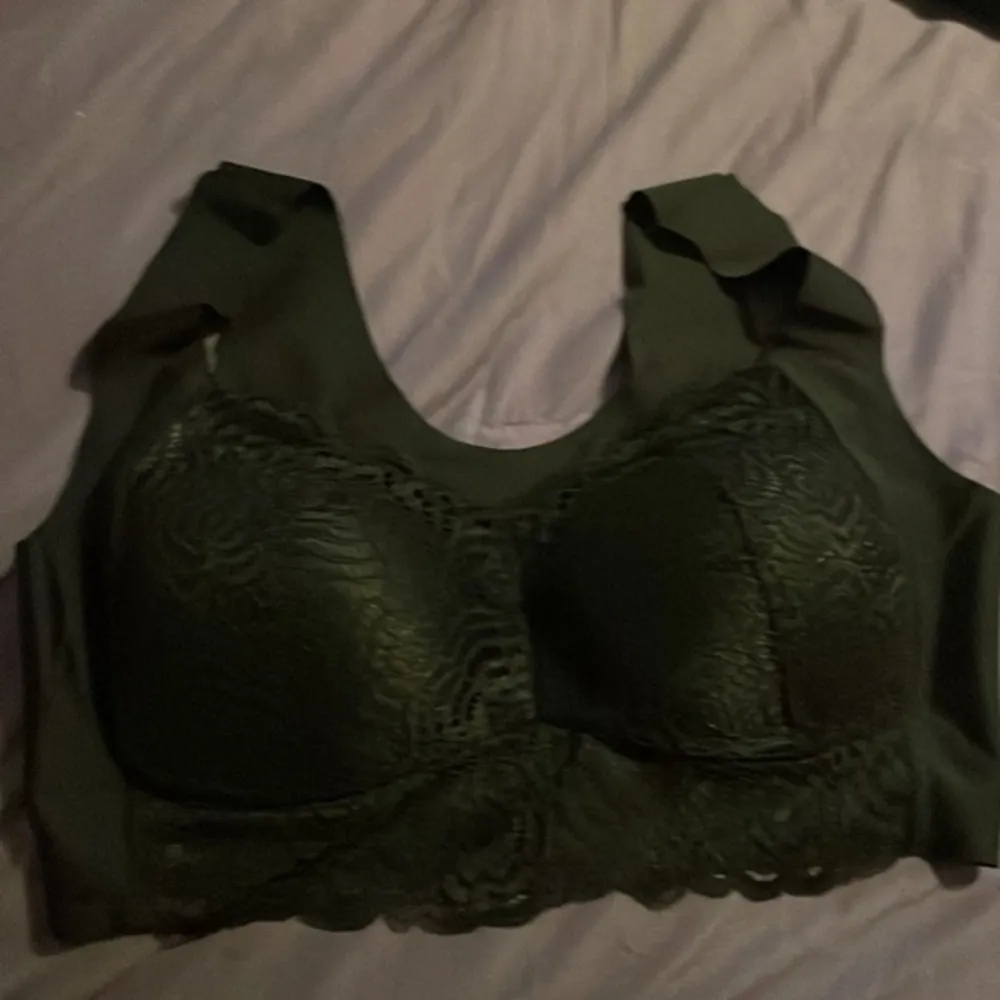 Exsecret Bundle of 2 Bralettes Bras Lace Padded No Wire Sz 42 Black - Image 2