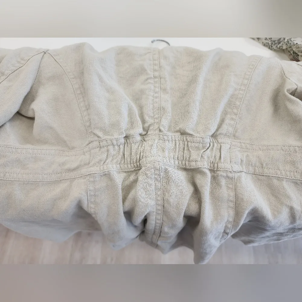 Motherhood Maternity LINEN CREAM Cargo Jacket Size Small Tan - Image 4