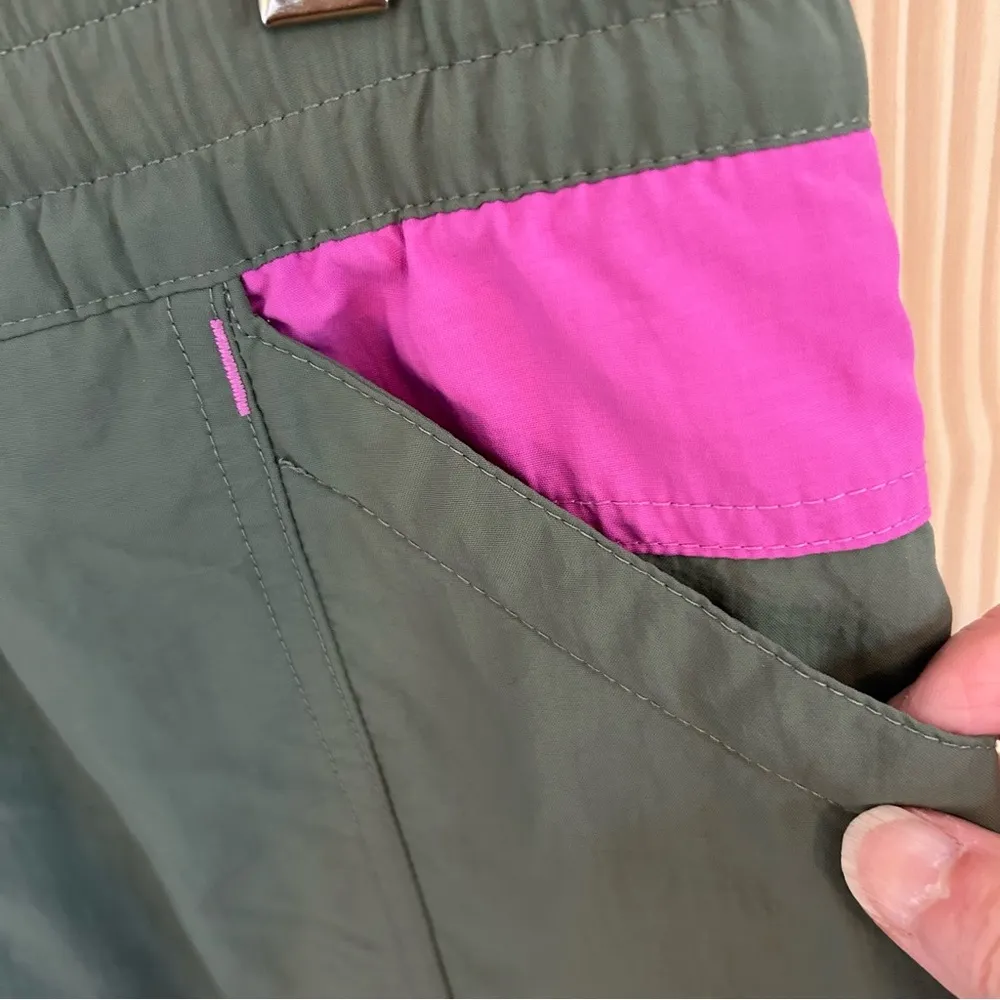 Nylon Hiking Shorts. Size Medium. - Image 3