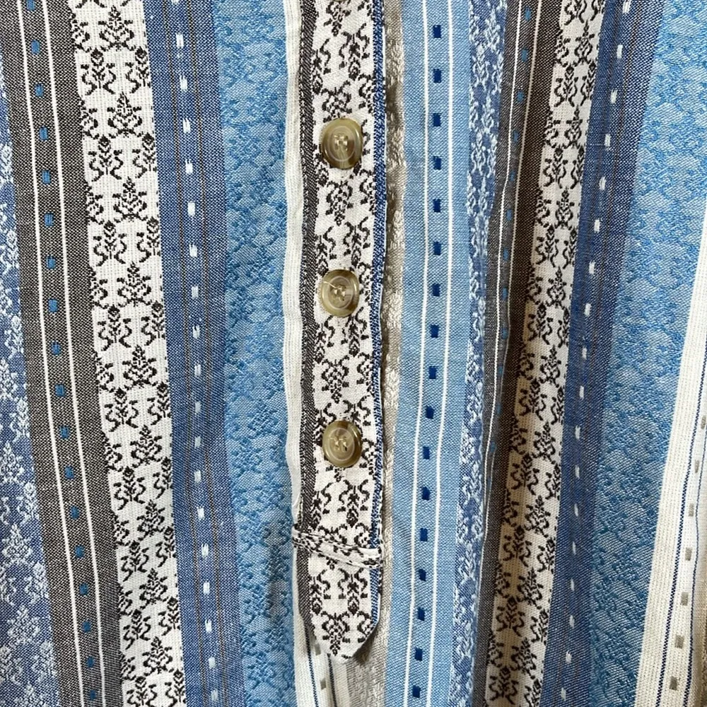 Dressbarn Blouse Blue Tapestry V-Neck L/S Shirt Blouse Size 2X EUC #4007 - Image 5