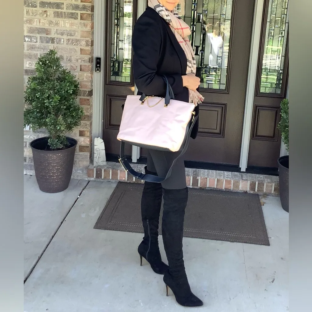 Authentic CHLOE BAILEY leather bag- BEAUTIFUL 🌹🌹 - Image 9