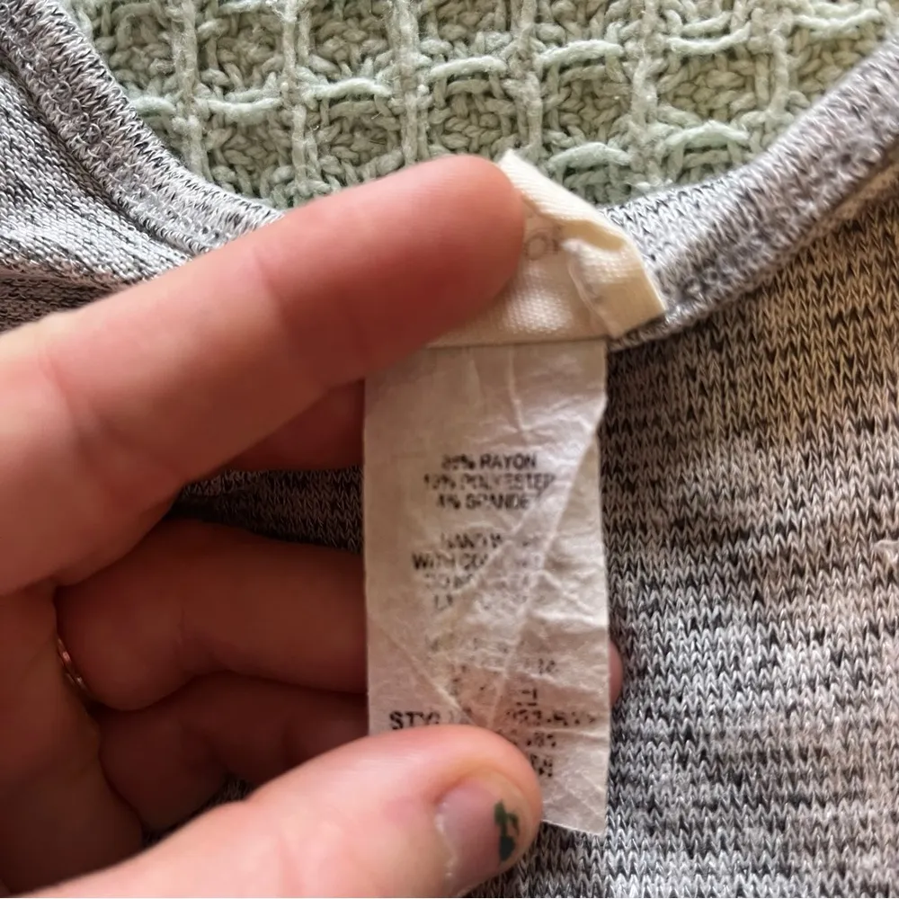 Caution to the Wind  Gray Heathered Stripped Comfy Casual Jumpsuit Size Medium - Image 10