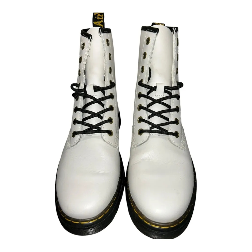 Dr. Martens Zavala Hydro Combat Boots White Leather
Women’s 9 / Men’s 8 like new - Image 3
