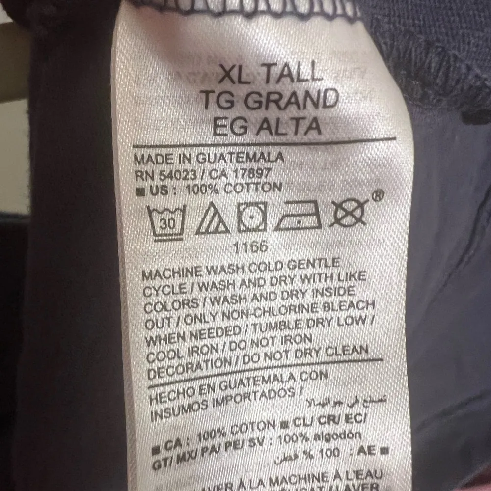 Old Navy EveryWear Graphic ‘STAY COOL’ T-Shirt - size XL TALL - Image 5