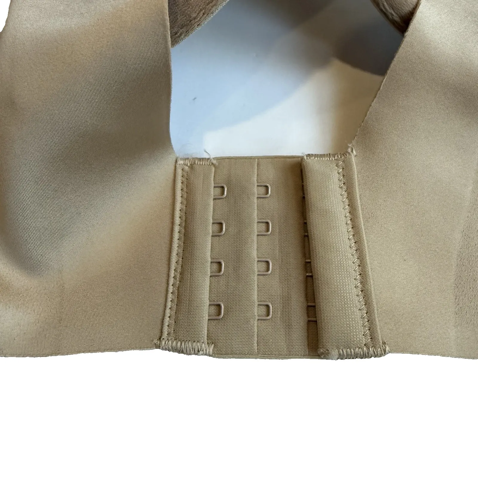 Soma Bra 42 D Vanishing Back Full Coverage Underwire T Shirt Seamless Nude Beige - Image 5