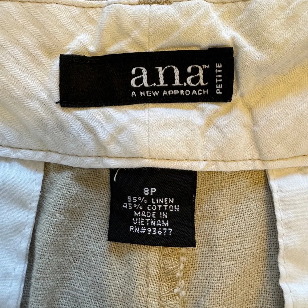 Ana Linen Cotton Khaki Gold Shimmer Chino Shorts, 8P, Beige Low Rise 4.5” Inseam Tan - Image 3