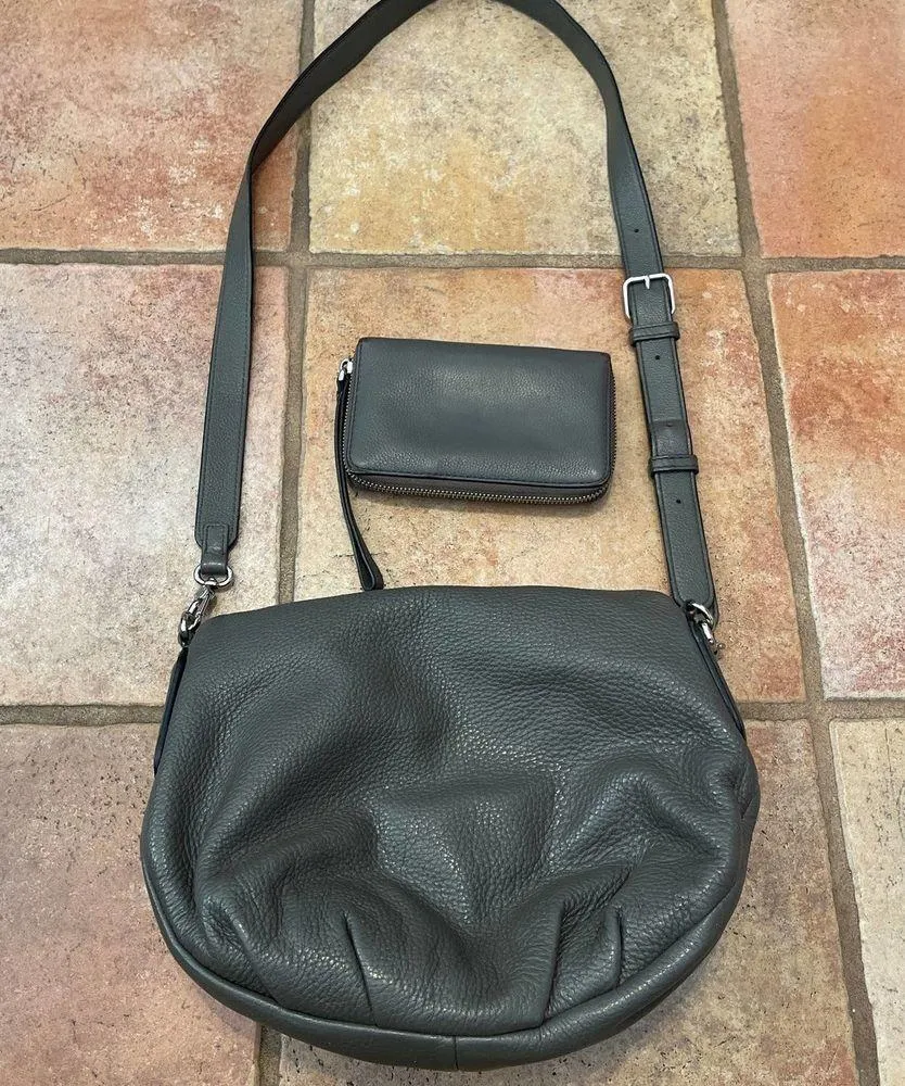 Marc Jacobs purse and wallet sold as a set - Image 2