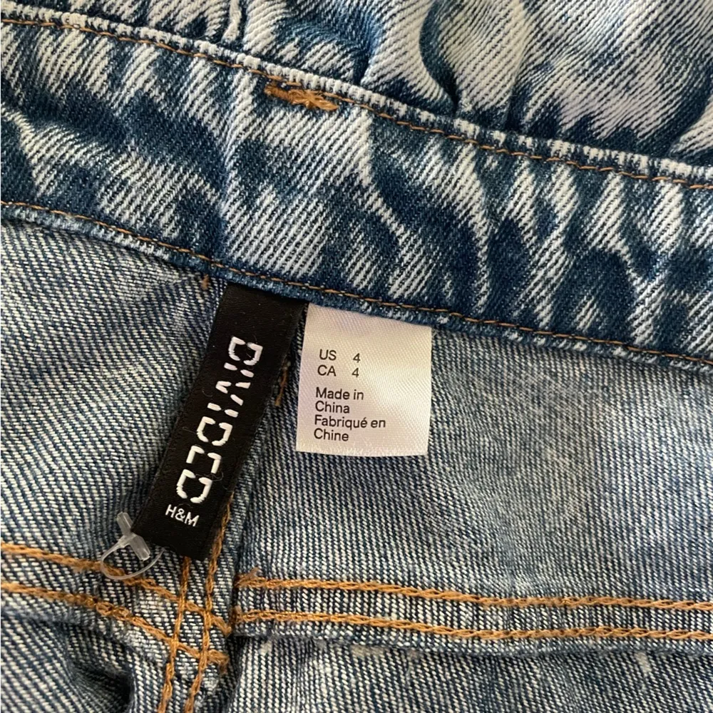 Divided Paper Bag Waist Denim Skirt - Image 5