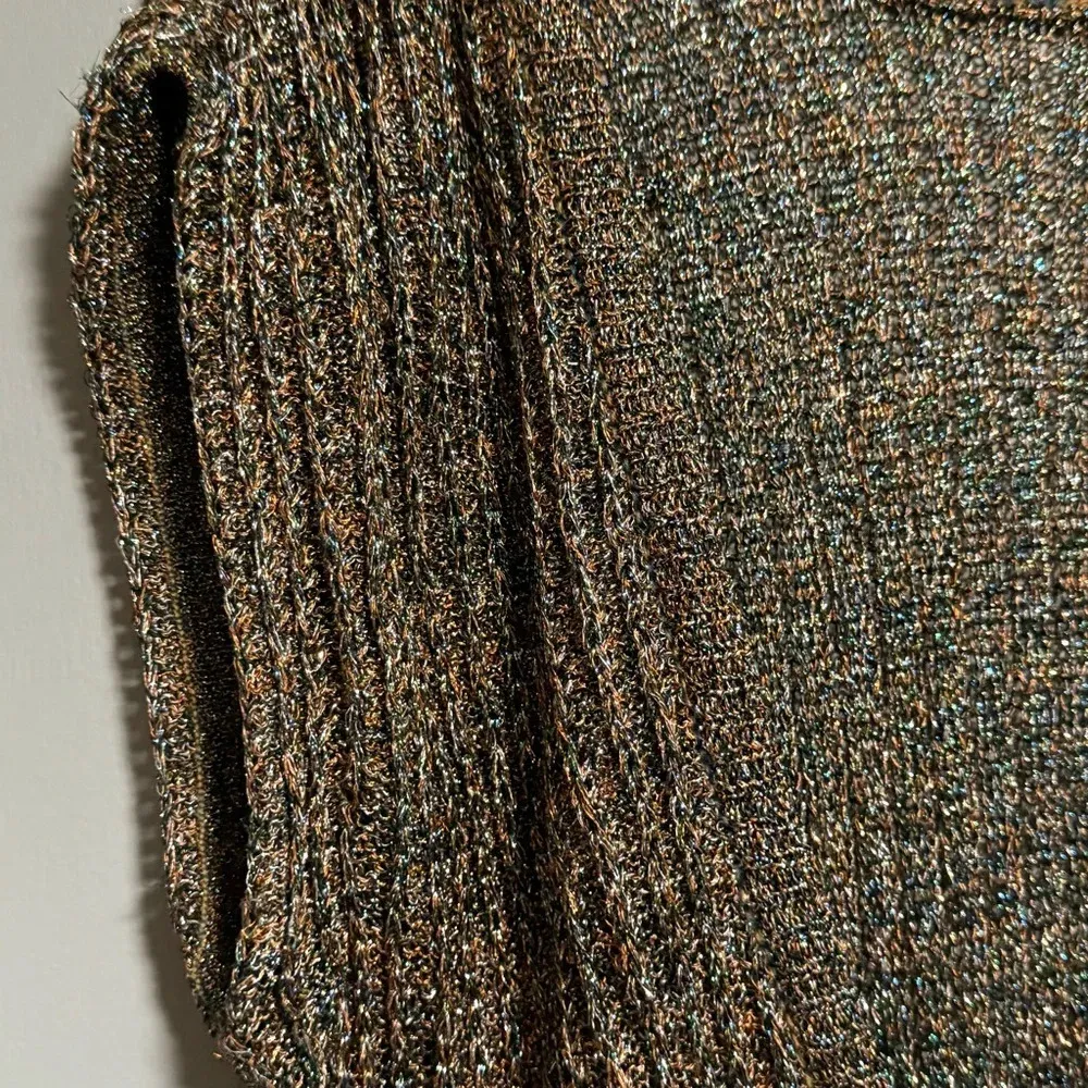 RENEE TENER FOR OUTLANDER Vintage 1970s Metallic Knit Top Deep V Back Size Small Gold - Image 5